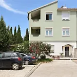 Apartment Karolina 2343