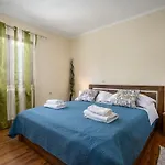 Casa Ana Tripari
