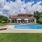Holiday Home Villa Sole By Interhome