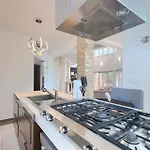 Beautiful Villa Sabrina With Pool In Visnjan