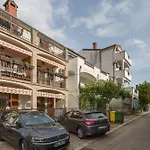 Apartment Vrsar 17473A