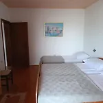 Hotel Holiday
