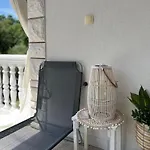 Apartment Angelina 70M From The Beach, Free Parking