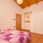 Apartment Tina