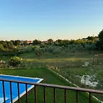 Villa Francesca, Buje