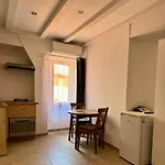 Zdenac City Centre Studio