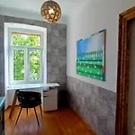 Piazza Delle Erbe Apartment