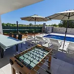 Villa Romeo By Interhome