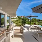 Green Tree Villas