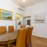 Apartments Stefi 869