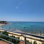 Apartman Dora With Sea View And Terrace