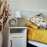 Apartment Mira