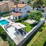 Delightfully House With A Private Pool And A Sea View