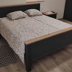 Perina Hiza