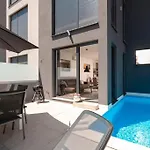 Casa Panos