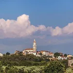 Gorgeous Home In Ferenci