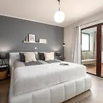 Ferienhaus Carla In Porec Mit Schoenem Garten