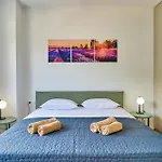 Villa Coastal Charm Liznjan With Private Pool