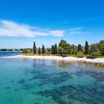 Umag Seafront Seaview Center Apartments Old Town 1,2,3,4 By Rentistra