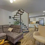 Casa Parketini
