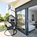 Valla Family Apartments And Rooms