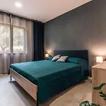 Amazing Apartment In Medulin With Kitchen