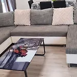 Apartmani Stefy-100 M From The Sea