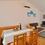Ferienwohnung Fuer 5 Personen Ca 45 Qm In Galizana, Istrien Istrische Riviera