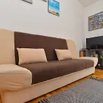 Ferienwohnung Fuer 5 Personen Ca 45 Qm In Galizana, Istrien Istrische Riviera