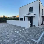 Modern Vacation House In Medulin Croatia