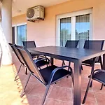Apartment Stefany - Veli Maj