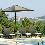 Villa Photinia
