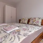 Apartments Berry