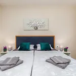 Villa Tena With Private Swimming Pool