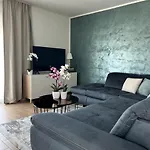 Blue Manor Apartment