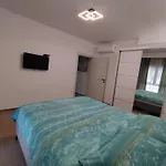 Lennida Apartman With Free Parking