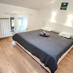 Appartman Casa Fermeglia With Private Jacuzzie And Truffle Hunting Experience