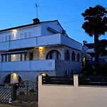 Apartments Ljubica