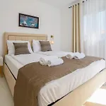 Modern Villa Angelina In Porec