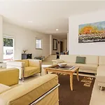 Villamorningview