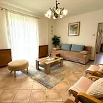 Apartment Ana