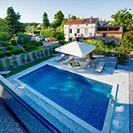Villa Bavigo And Pieron