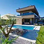 Villa Bavigo And Pieron