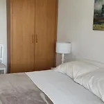 Apartments Tessa 77