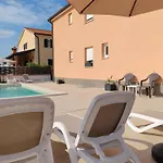 Apartments Oleander Lovrecica-Residence With Pool