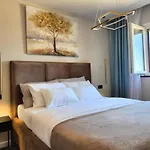 Labin Home