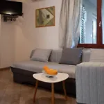 Comfort And Affordable Apartments Slavica