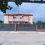 Apartments Amfora Valbandon