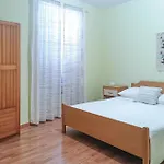 Gorgeous Apartment In Novigrad With Kitchen