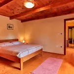 House Edera In Central Istria For 6 People With Large Garden And Salt - Water Private Pool